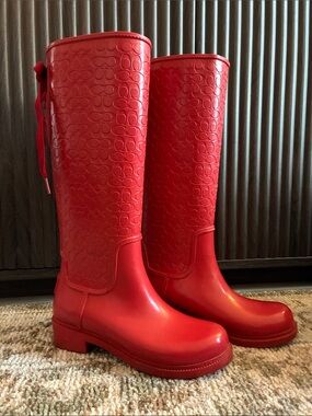 Coach Size 6 Rubber Tall Logo Embossed Bowtie Rain Boots - Red